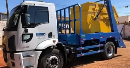 Caçamba 10m³ para locação em São Paulo